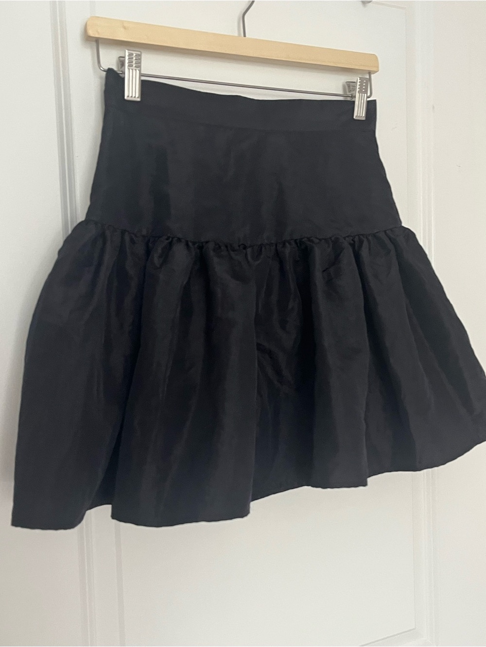 H&M Black Tiered Skirt with Flared Hem